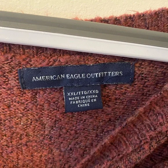 Maroon Sweater - Picture 2 of 3